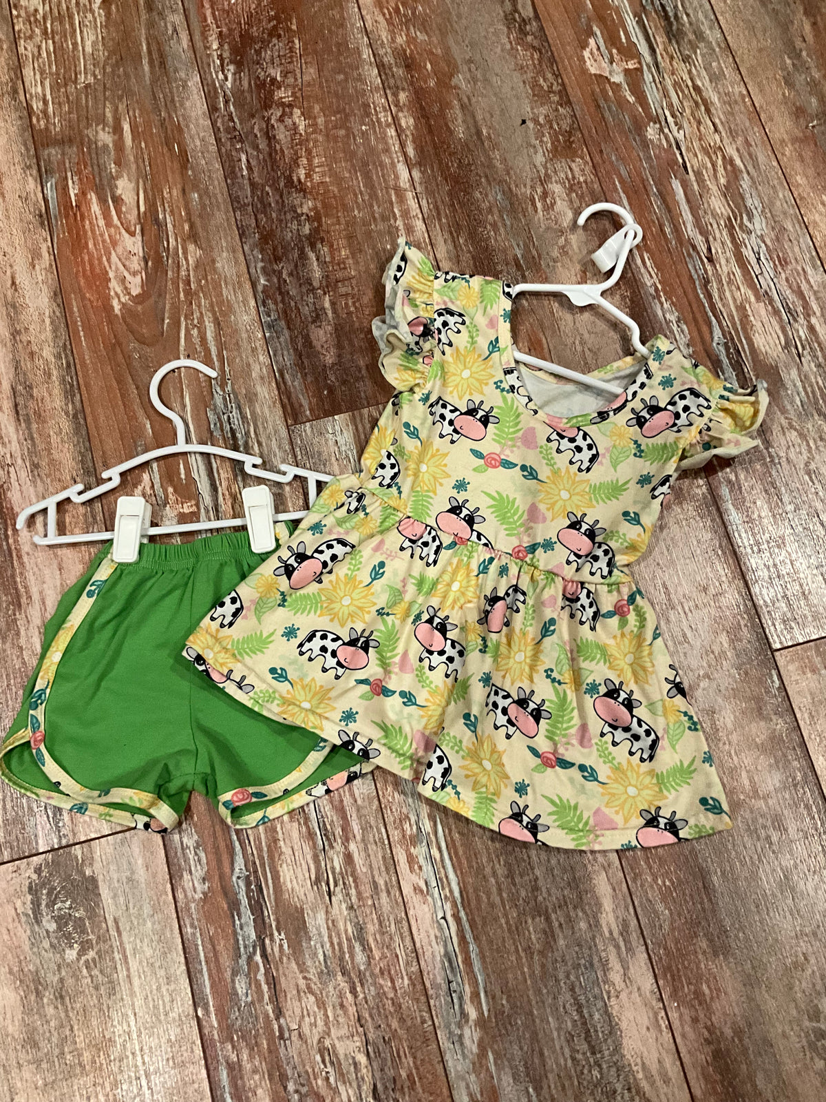 Cow Short Set