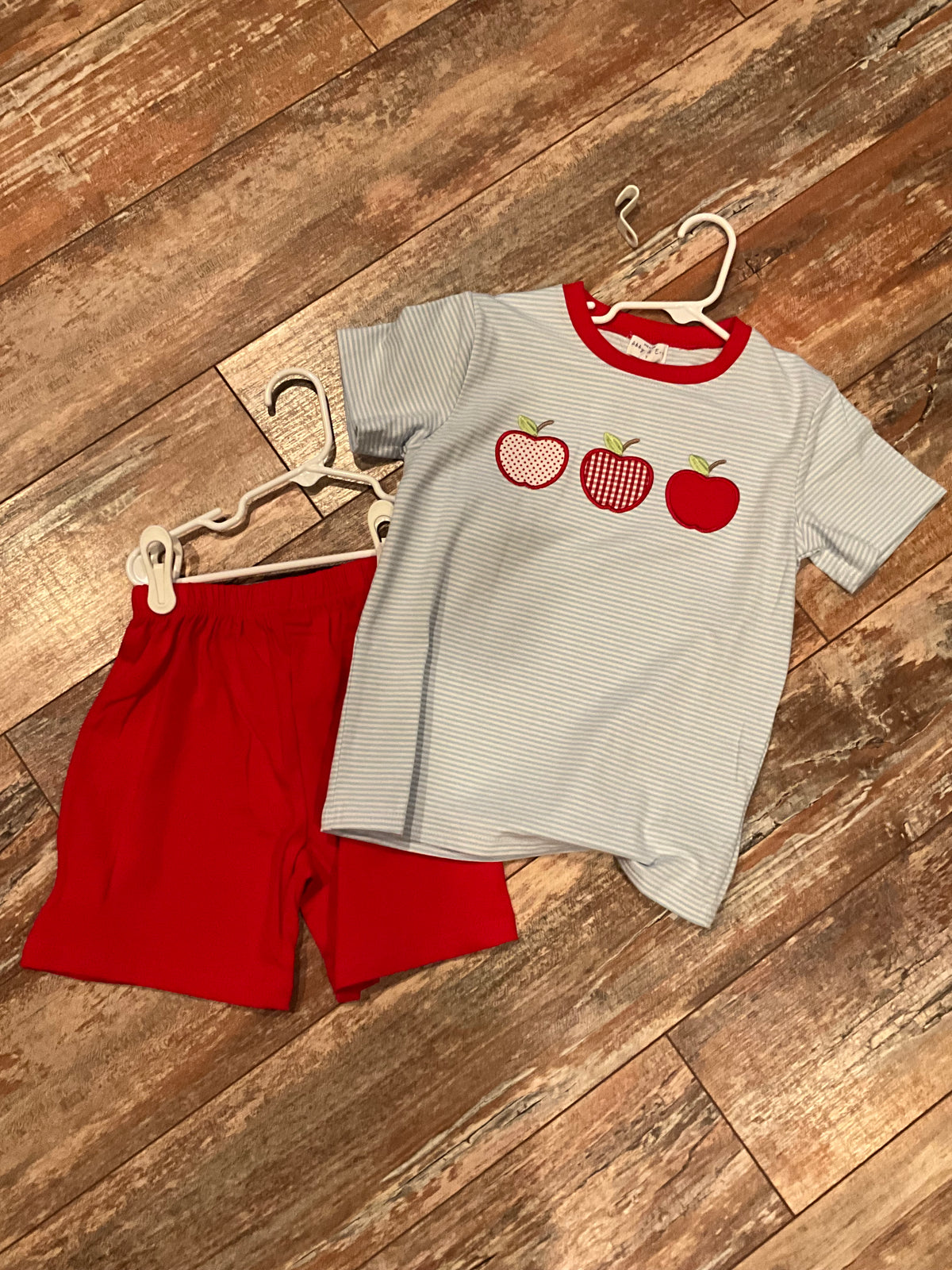 BTS Apple Short Set