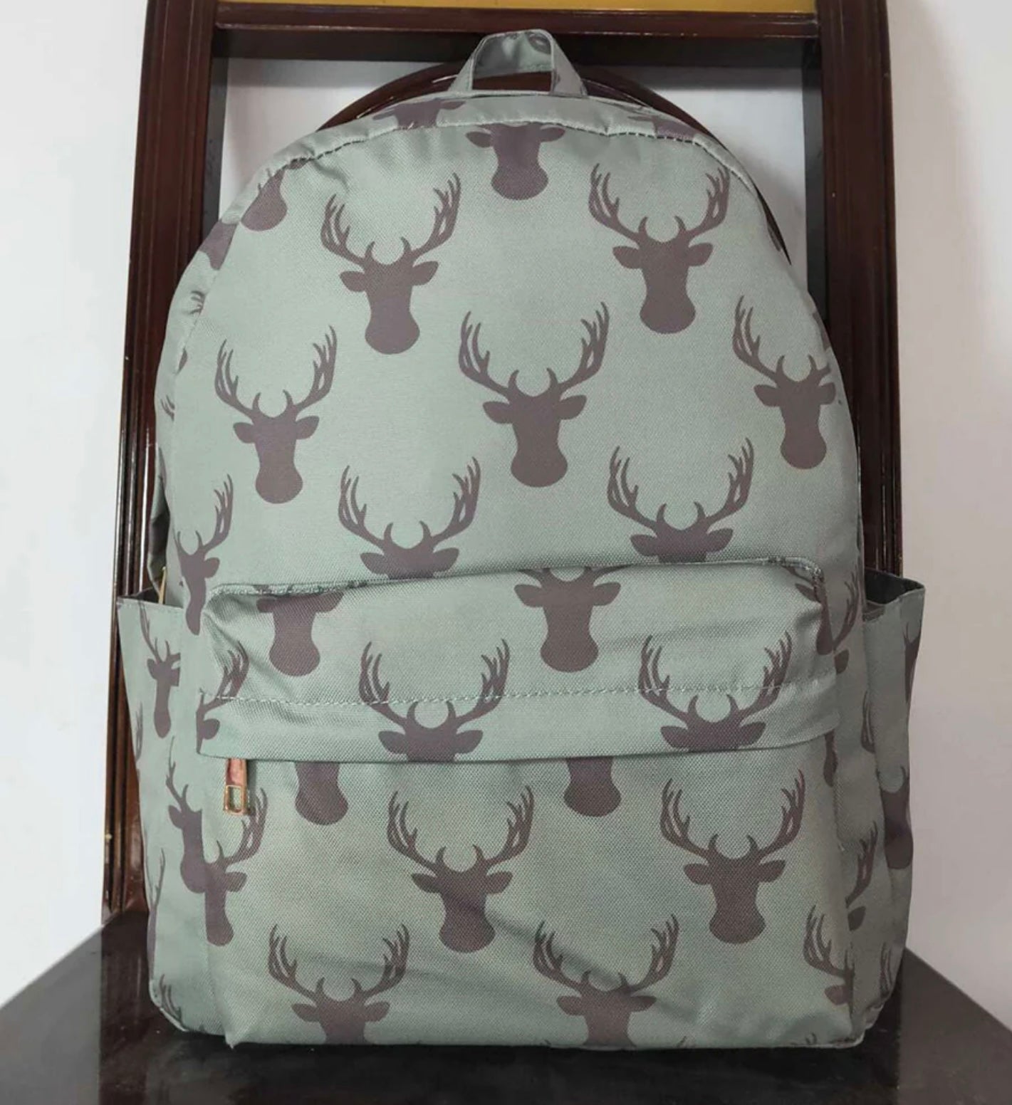 Backpack Deer