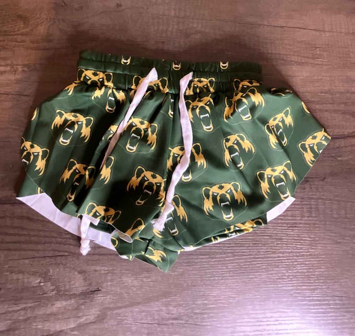 Bears Yoga Butterfly Shorts