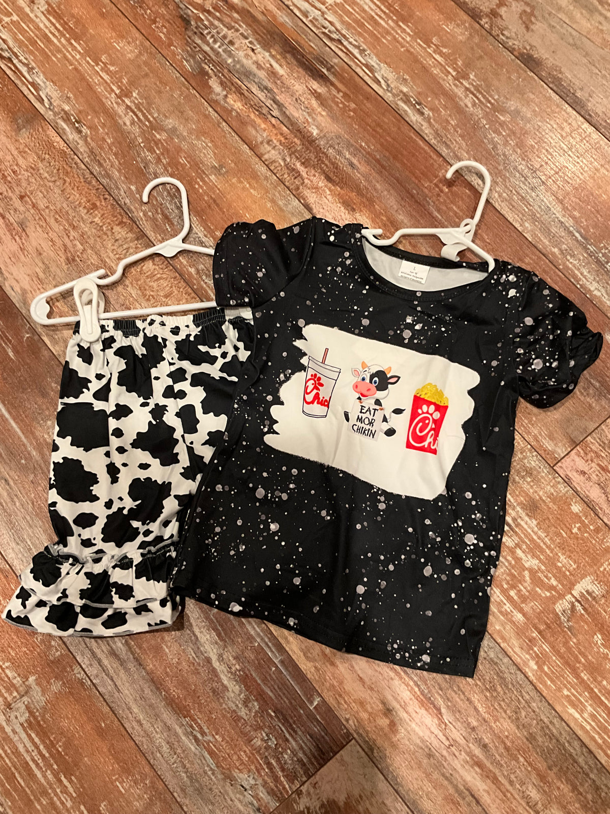 Chick Fil A Short Set