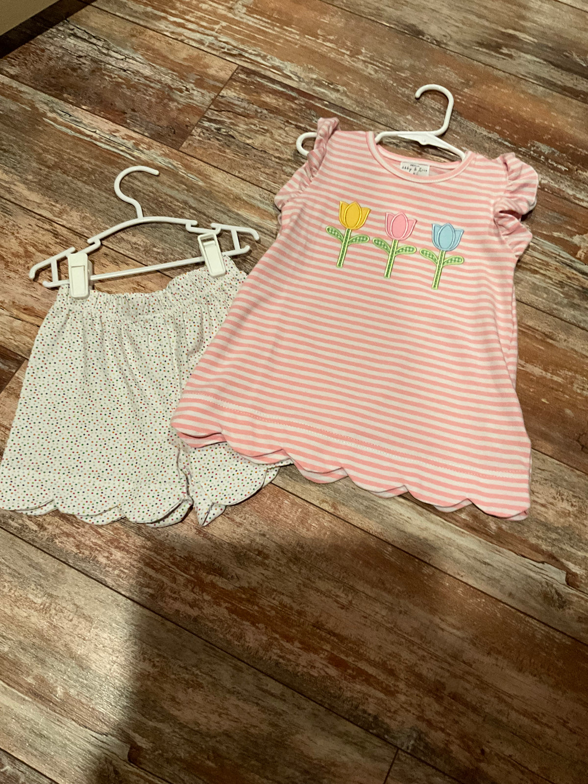 Tulip Scallop Short Set